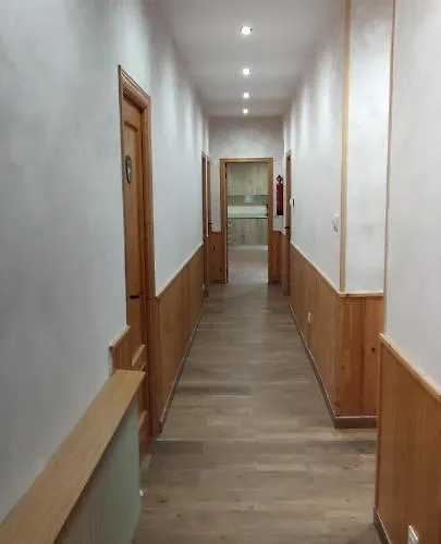 La Cabanuela Kamp alanı Monleras